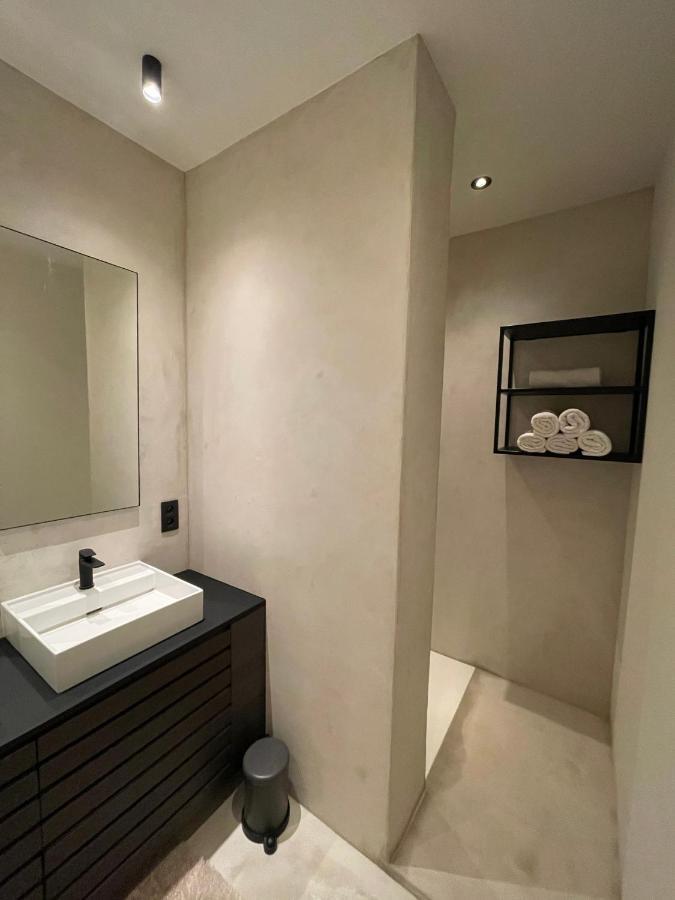 Casa Clementina - 3 Bedroom Apartment In A Art-Nouveau House خنت المظهر الخارجي الصورة